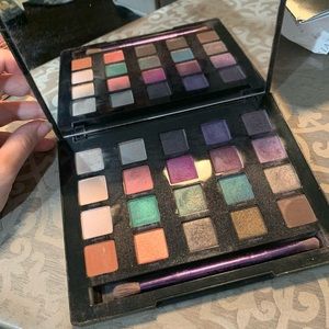 Vice Urban Decay Pallette.